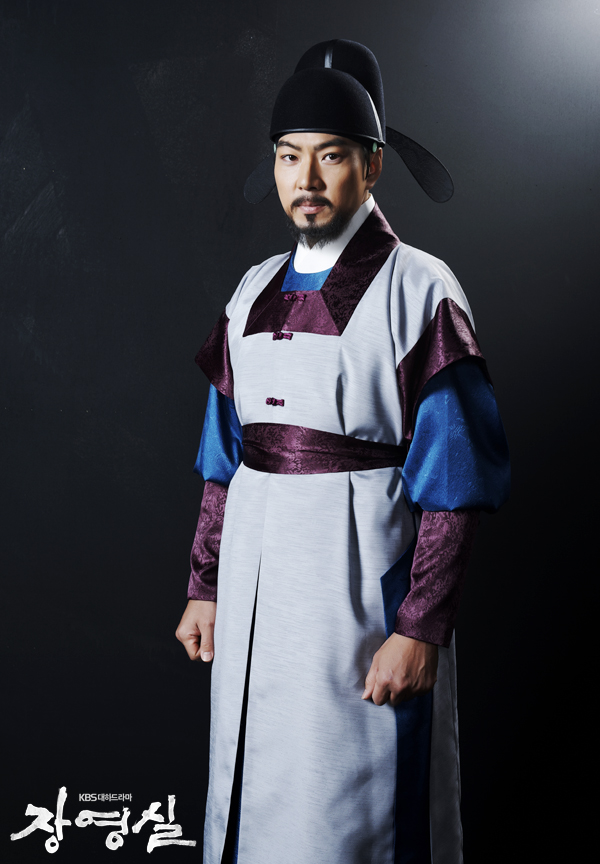 Дорама Чан Ён Силь ( 장영실 , Jang Yeong-Sil,  Jang Youngsil. The Greatest Scientist of Joseon) - каст сериала (01).jpg