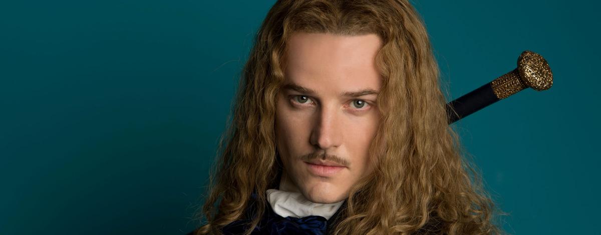 Версаль (Versailles) - актеры и роли, каст сериала - Шевалье - Эван Уильямс.jpg