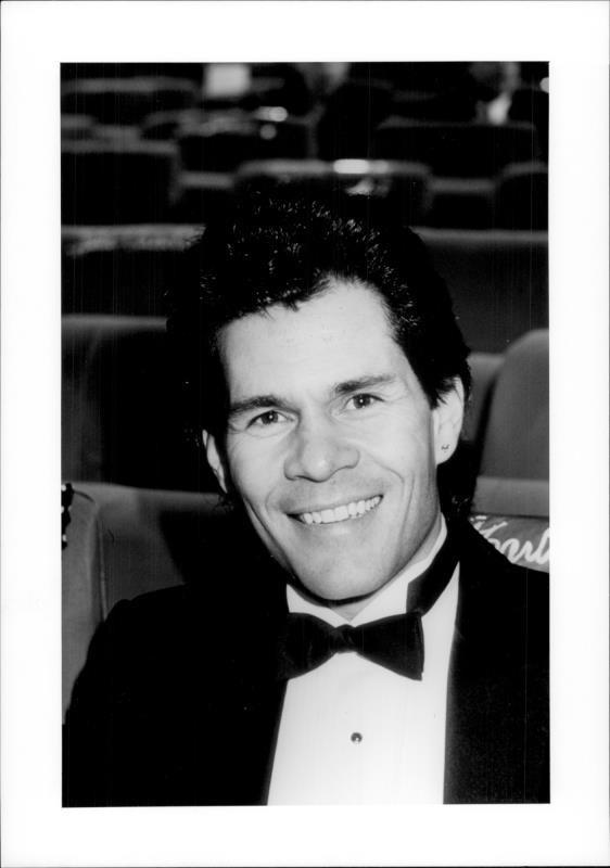 Portrait-of-actor-Adolfo-Martinez-Vintage-photo.jpg